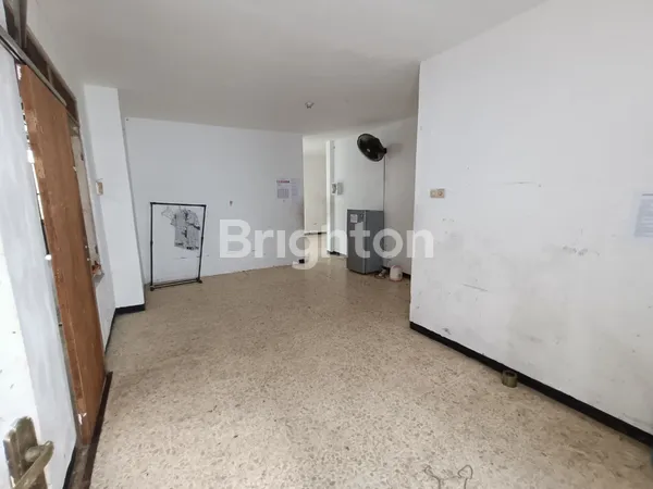 image DIJUAL RUMAH DARMO PERMAI SELATAN LOKASI STRATEGIS (2)