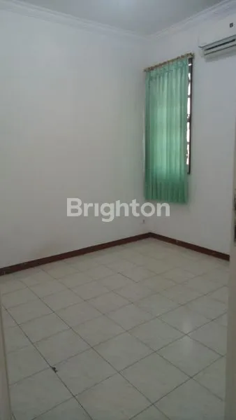 image RUMAH CANTIK, VILLA VALENSIA, TAMAN INDAH LONTAR, LONTAR, SAMBIKEREP, SURABAYA BARAT, JAWA TIMUR (5)