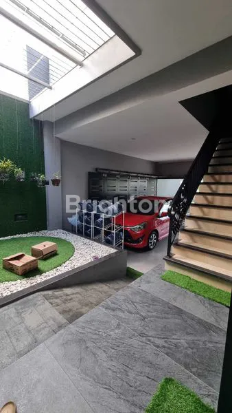 image DI JUAL CEPAT RUMAH DHARMAHUSADA INDAH UTARA SURABAYA TIMUR (7)