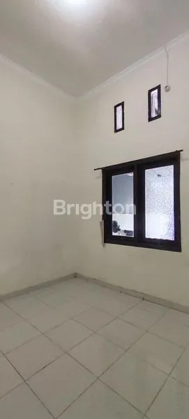 image RUMAH DISEWAKAN KOSONGAN AREA SULFAT MALANG (2)