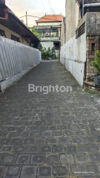 image DIJUAL RUMAH DAERAH PEGUYANGAN UTARA JALAN A.YANI DENPASAR  (8)