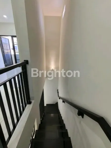 image RUMAH BARU LEBAK JAYA HARGA 1M-AN, STRATEGIS HANYA 50 METER DARI RAYA KENJERAN (4)