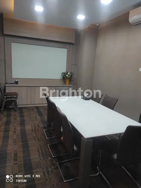 image RUKO PREMIUM 3 LANTAI PINGGIR JALAN BESAR MONJALI (2)