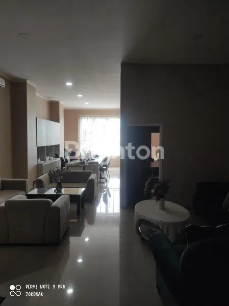 image RUKO PREMIUM 3 LANTAI PINGGIR JALAN BESAR MONJALI (5)