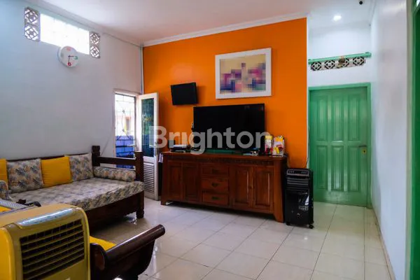 image RUMAH CANTIK 2LT  TANJUNG BARAT, LENTENG AGUNG, JAKSEL (6)