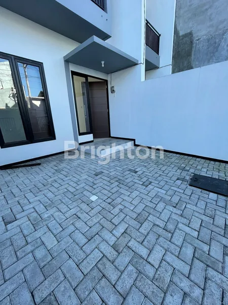 image RUMAH BARU GRESS MINIMALIS DI LEBAK TIMUR, SELANGKAH KE TENGAH KOTA, SIAP HUNI, ATAP GALVALUM, LANTAI GRANIT (2)