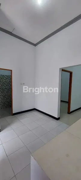 image RUMAH NYAMAN SUDAH RENOV SIAP HUNI PUTRA BANGSA - MEDOKAN AYU (8)