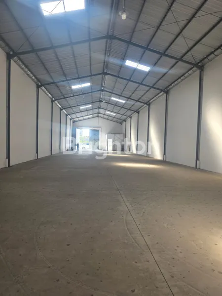 image GUDANG BARU GRESS DI TITIK NOL JALAN LINGKAR TIMUR, SIDOARJO (1)