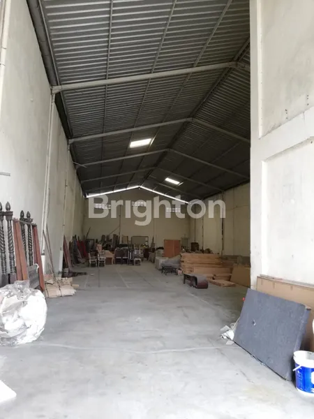 image GUDANG RUNGKUT, SIAP PAKAI, LOKASI PERGUDANGAN, BEBAS BANJIR, LOKASI STRATEGIS, DEKAT JALAN TOL TAMBAK SUMUR JUANDA, SUDAH ADA PENYEWA DAPAT PASSIVE INCOME (2)