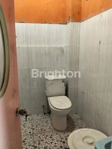 image RUMAH STRATEGIS LT 263M² DI JL. VETERAN PALUR KAB.KARANGANYAR. (5)