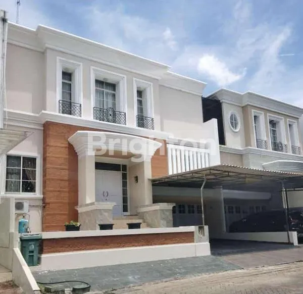 image RUMAH MEWAH 2.5 LANTAI DI PIK 1 (1)