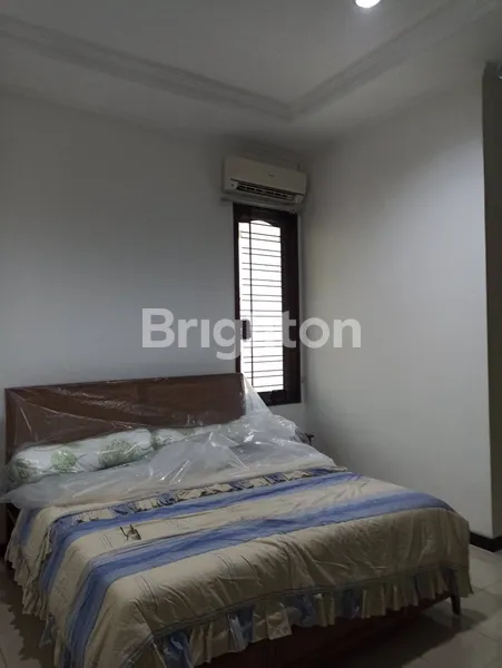 image RUMAH 2 LANTAI SIAP HUNI MANYAR KERTOADI SURABAYA SEMI FURNISH  NEGO (5)