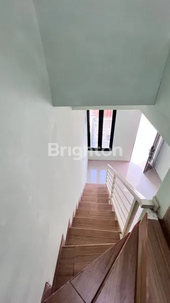 image RUMAH BARU 3KT DI GUNUNG ANYAR, SURABAYA (5)