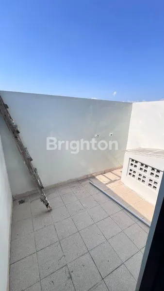 image RUMAH BARU 3KT DI GUNUNG ANYAR, SURABAYA (7)