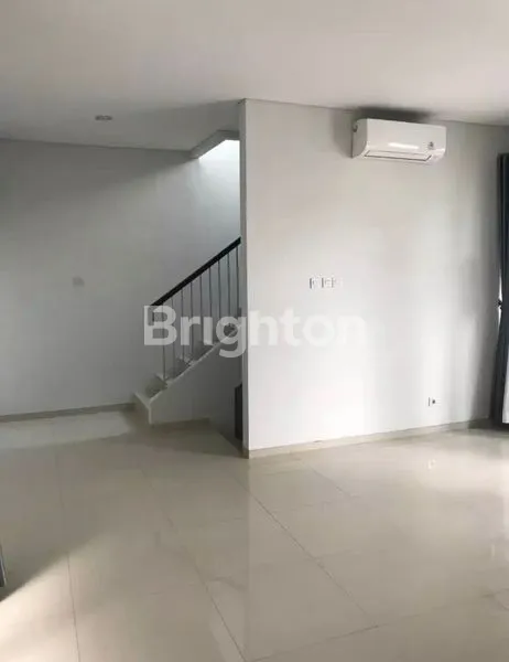 image RUMAH MODERN SIAP HUNI DI  BINTARO DISCOVERY SEKTOR 9 – TANGERANG  (3)