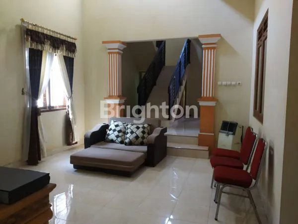 image RUMAH NYAMAN FURNISHED DEKAT UMS SOLO (2)