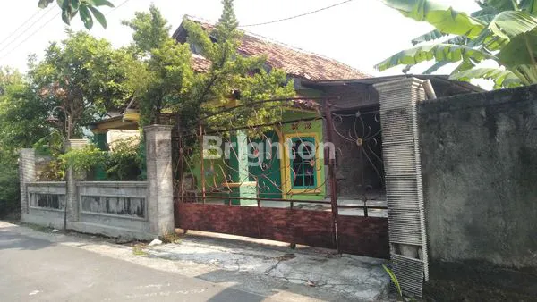 image RUMAH SRAGEN DEKAT BERBAGAI FASILITAS UMUM (2)