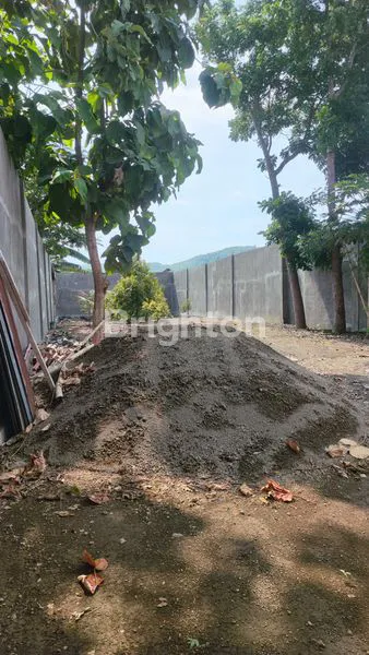 image BANGUNAN GRESS SIAP PAKAI (7)