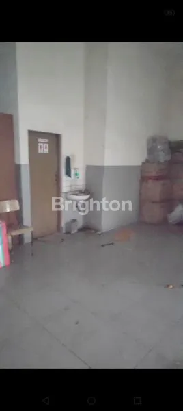 image RUKO SIAP PAKE  DISEWAKAN 80JT PER TAHUN, MINIMAL SEWA 2THN, COCOK BUAT USAHA DI PELEBURAN TENGAH KOTA SEMARANG   (5)