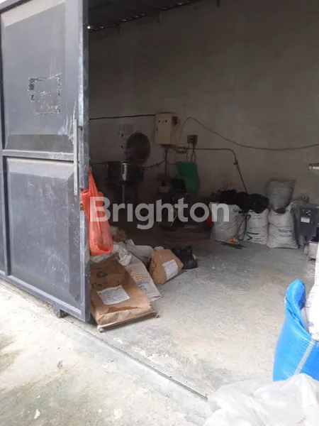 image GUDANG BEKAS PABRIK 1780M² SHM AKSES TRUK (7)