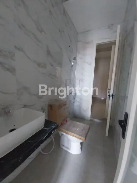 image KLAMPIS SEMOLO WISMA MUKTI DEKAT PETRA MANYAR KERTAJAYA DHARMAHUSADA SEMOLOWARU NGINDEN GALAXY MALL GM (8)