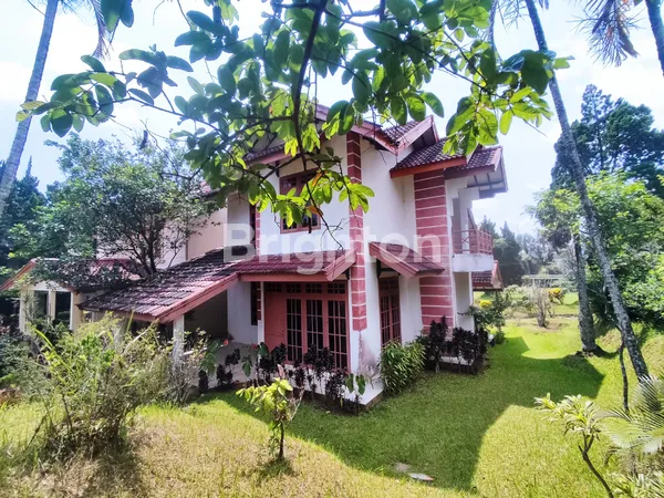 image DIJUAL VILLA MEWAH DI KOMPLEK YASMIN (KAWASAN VILLA HOTEL HORISSON), PALASARI – CIANJUR (2)