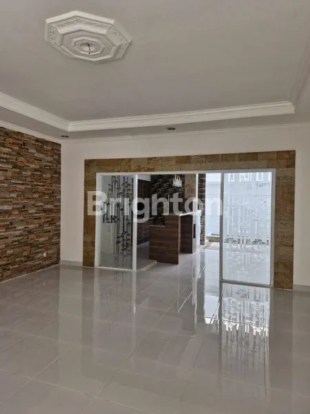 image RUMAH 2 LANTAI BARU RENOVASI DALAM CLUSTER LEGENDA WISATA (3)