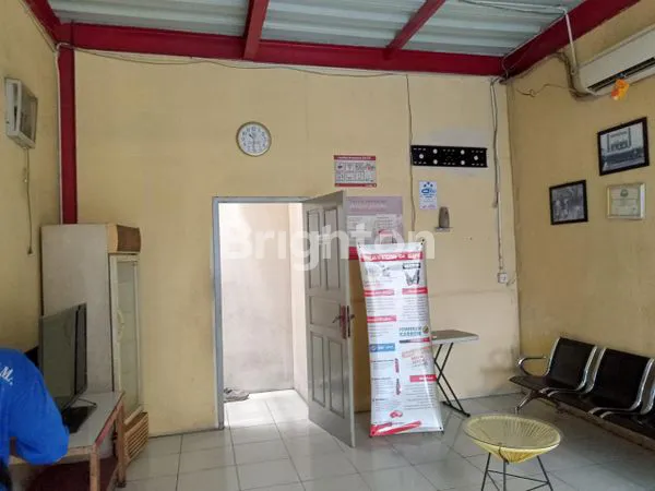 image RUKO 3 LANTAI STRATEGIS UNTUK USAHA DI KEMAYORAN (5)