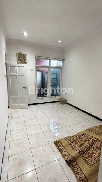 image PROPERTI BISNIS & HUNIAN DI LOKASI PREMIUM KARTOSURO (7)