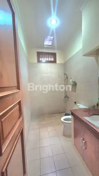 image RUMAH SIAP HUNI DI KOMPLEK SEKNEG KEBAYORAN LAMA (4)