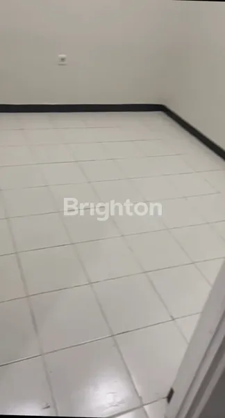 image SEMOLOWARU RAYA MERR 100 M 1 LANTAI MINIM 2 THN (4)