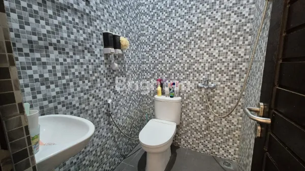 image RUMAH SIAP HUNI PERUMAHAN PURIMAS (8)