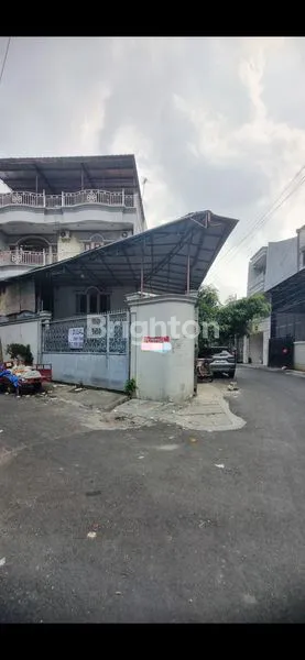 image RUMAH DISEWA 2 LANTAI TELUK GONG (2)