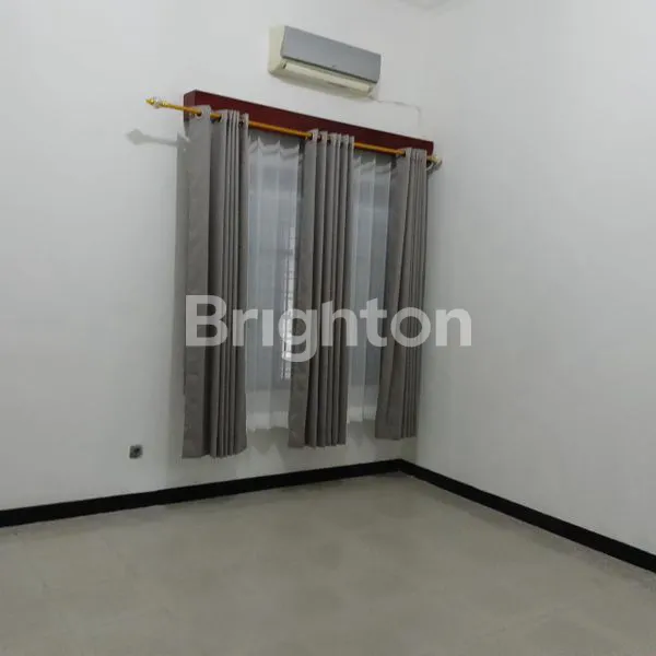 image RUMAH TERAWAT DI DARMO BARU (2)