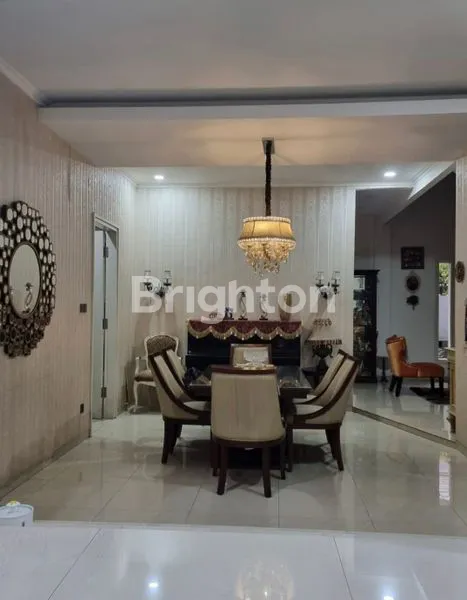 image RUMAH EKSKLUSIF 2 LANTAI KOMPLEK KURDI BANDUNG, 6KT|6KM FURNISHED (6)