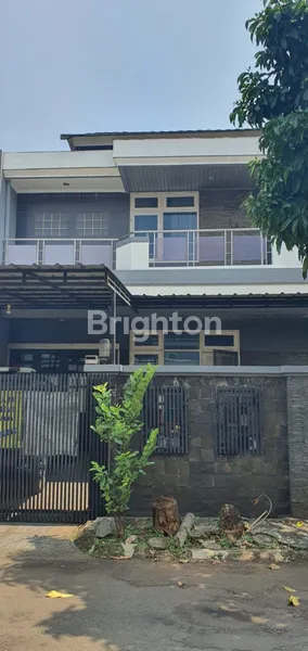 image DIJUAL RUMAH LUAS SIAP HUNI DI PERUMAHAN TAMAN MODERN – JAKARTA TIMUR (1)