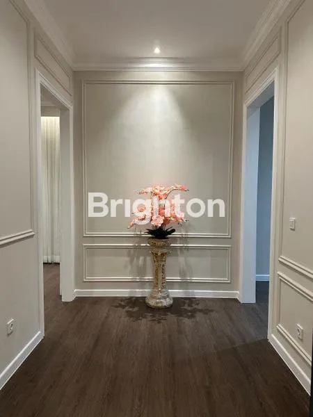 image RUMAH MEWAH 3 LANTAI DI RINJANI GAJAHMUNGKUR SEMARANG SELATAN (6)