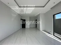 WhatsApp Image 2025 10 14 at 13.58.16