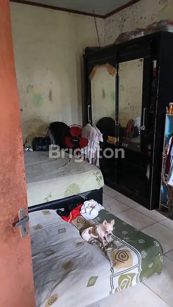 image DIJUAL CEPAT RUMAH SECONDARY DI KAWASAN RAMAI, IDEAL UNTUK USAHA SEWA ATAU KONTRAKAN (7)