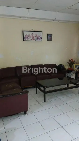 image DIJUAL CEPAT RUMAH SECONDARY DI KAWASAN RAMAI, IDEAL UNTUK USAHA SEWA ATAU KONTRAKAN (4)