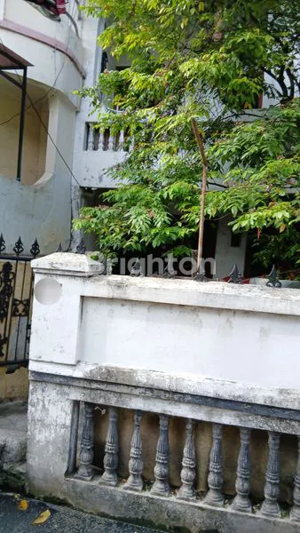 image DIJUAL CEPAT RUMAH SECONDARY DI KAWASAN RAMAI, IDEAL UNTUK USAHA SEWA ATAU KONTRAKAN (3)