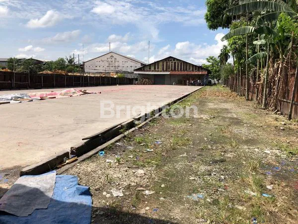 image TANAH DAN BANGUNAN (3)