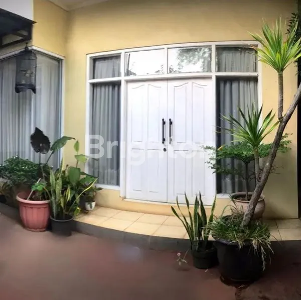 image RUMAH 2 LANTAI DI JALAN ANDARA, LT 330M² (4)