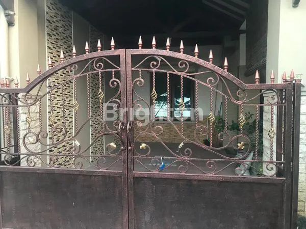 image DIJUAL CEPAT RUMAH DI BCF, SEKAWAN MOLEK SDA (1)