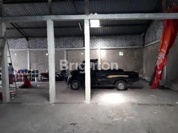 image GUDANG STRATEGIS KEROBOKAN, LT 500M² SIAP PAKAI (4)
