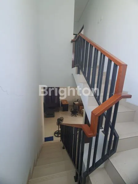 image DI JUAL RUMAH DESAIN MEWAH DI ONE CENTRAL BUSSINES DISTRICT PINE RESIDENCE BOGOR, 5 MENIT KE PLAZA JAMBU DUA, 1-3 MENIT KE GERBANG TOL BORR, 10 MENIT KE RS AZRA, 15 MENIT KE STASIUN BOGOR, 15-20 MENIT KE KEBUN RAYA BOGOR (7)