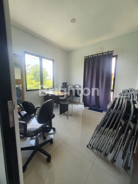 image DI JUAL RUMAH DESAIN MEWAH DI ONE CENTRAL BUSSINES DISTRICT PINE RESIDENCE BOGOR, 5 MENIT KE PLAZA JAMBU DUA, 1-3 MENIT KE GERBANG TOL BORR, 10 MENIT KE RS AZRA, 15 MENIT KE STASIUN BOGOR, 15-20 MENIT KE KEBUN RAYA BOGOR (6)