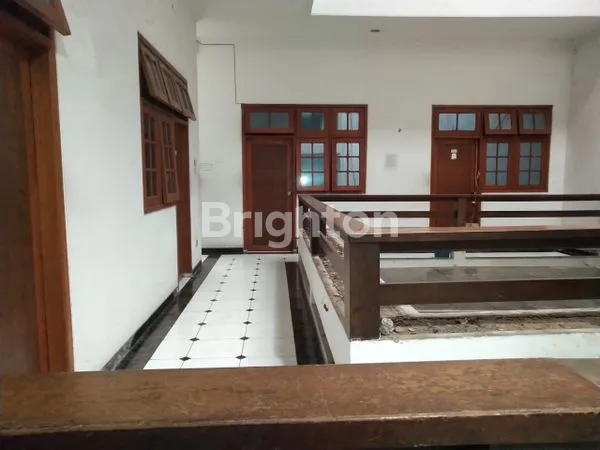 image HUNIAN KOS STRATEGIS 17 KAMAR, SHM & PDAM (5)