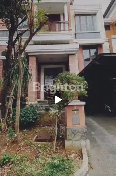 image HUNIAN ELITE 4 KT GADING PARK VIEW (1)