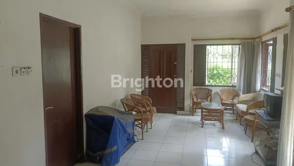 image JUAL RUMAH SIAP HUNI, LUAS, NYAMAN DAN STRATEGIS (2)